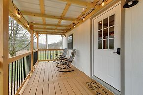 Stout Cabin w/ Fire Pit: 1 Mi to Ohio River!