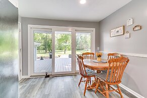 Near Trails + Wineries: Victor Getaway w/ Fire Pit