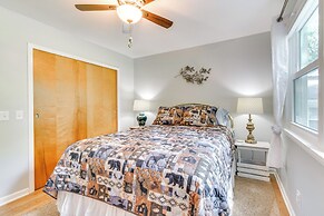 Near Trails + Wineries: Victor Getaway w/ Fire Pit