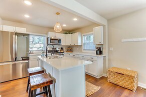 Spacious Getaway w/ Boat Dock in East Troy!
