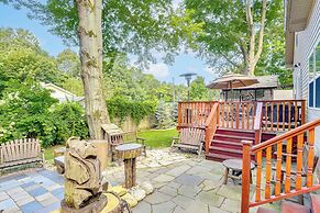 Coloma Retreat w/ Fire Pit, Walk to Beaches!