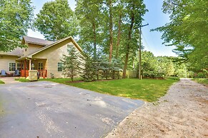 Coloma Retreat w/ Fire Pit, Walk to Beaches!