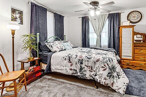 Charming Hillsboro Home < 1 Mi to Downtown!