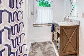 Charming Hillsboro Home < 1 Mi to Downtown!
