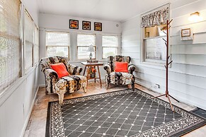 Charming Hillsboro Home < 1 Mi to Downtown!