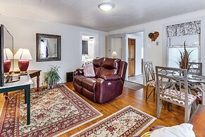 Charming Hillsboro Home < 1 Mi to Downtown!