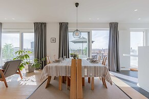 Spacious Apartment in Ghent With big Terrace