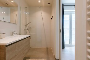 Spacious Apartment in Ghent With big Terrace