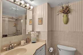 Chic Ocean City Condo Steps From The Beach 2 Bedroom Condo by RedAwnin