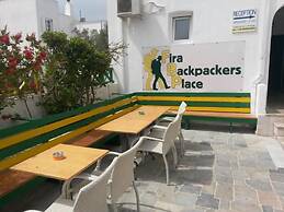 Fira Backpackers Place