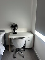 Skyview Elegance Luxury Top-floor Retreat