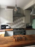 Shepherds Bush London Retreat