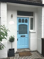 Shepherds Bush London Retreat