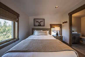 Retreat at the Wilderness Club