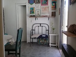 Dark Green House en Chacras de Coria