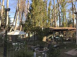 Dark Green House en Chacras de Coria