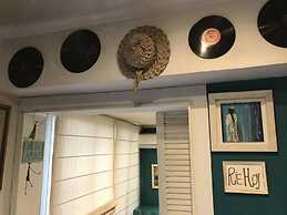 Dark Green House en Chacras de Coria