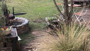 Dark Green House en Chacras de Coria