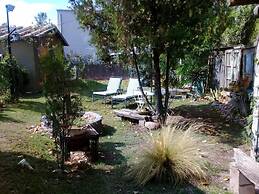 Dark Green House en Chacras de Coria