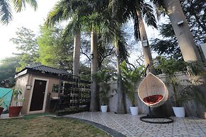 Hotel Vatika Palace Narmadapuram