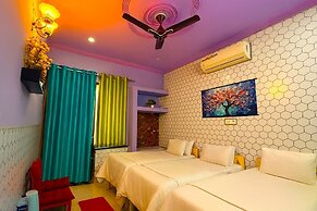 Anukampa paying guest house