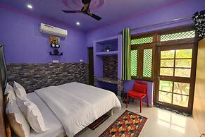 Anukampa paying guest house
