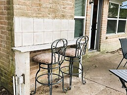 Katy Hideaway Charming 3 Bdr!