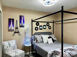 Katy Hideaway Charming 3 Bdr!