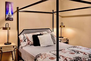 Katy Hideaway Charming 3 Bdr!