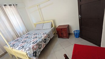 jacaranda homestay
