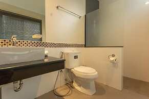 2Beds pool night market  Soi Namjai v122