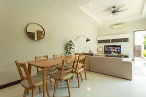 2Beds pool night market  Soi Namjai v122