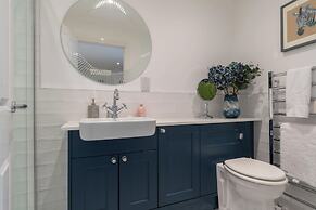 Stunning 2BD in the Heart of Cheltenham