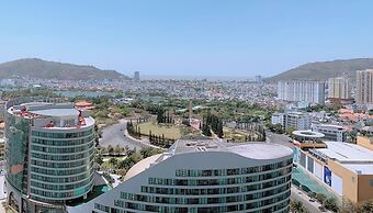 SeaStay Condotel The Song Vung Tau