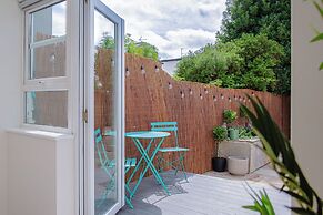 Stunning Townhouse with Large Garden