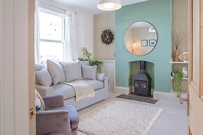 Stunning Townhouse with Large Garden