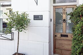 Stunning Townhouse with Large Garden