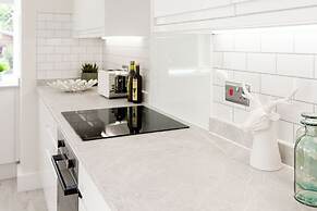 Stunning Townhouse with Large Garden