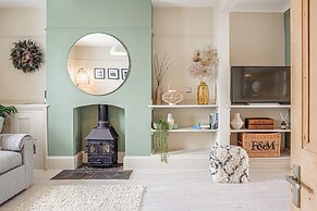 Stunning Townhouse with Large Garden