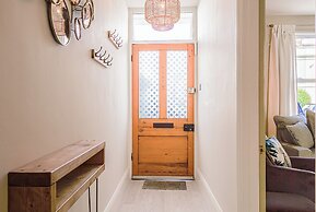 Stunning Townhouse with Large Garden