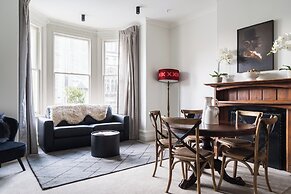 Luxury Apartment on Stuart Street