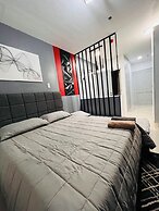 Hubomoto People's Suite