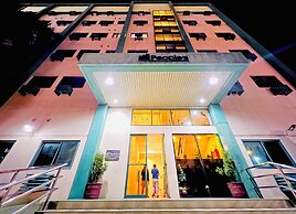 Hubomoto People's Suite