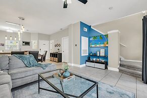 Family Oasis, Cozy Retreat With Bunk Room