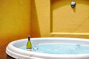 Family Oasis, Cozy Retreat With Bunk Room