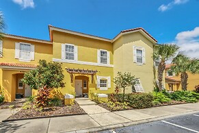 Family Oasis, Cozy Retreat With Bunk Room
