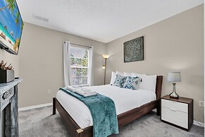 Family Oasis, Cozy Retreat With Bunk Room