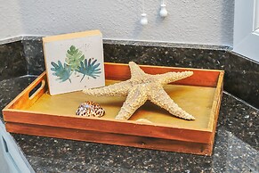 Family Oasis, Cozy Retreat With Bunk Room