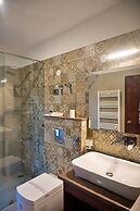 Shanti Nest Boutique