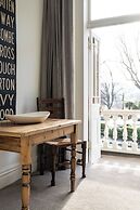 Star Struck on Stuart Street